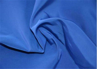China Sensación cómoda tejida y de teñido de la tela teñida hilado de la memoria 190T de la mano proveedor