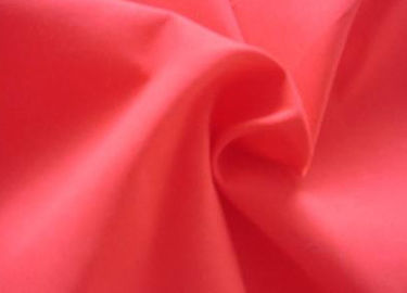 China 100% encogimiento de moda de la tela de la capa del PA del poliéster - fácil resistente lavarse proveedor