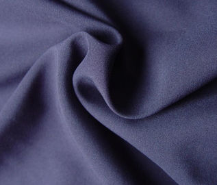 China Tela tejida poliéster de la púrpura 100% color modificado para requisitos particulares 78 G/M Eco - amistoso proveedor