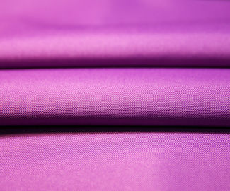 China La tela de nylon púrpura de Oxford 600d, llano teñió la tela elástica de nylon resistente de agua proveedor