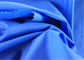 Tela azul de la prenda impermeable del tafetán, tela de nylon cómoda del tafetán de la sensación 70d de la mano proveedor